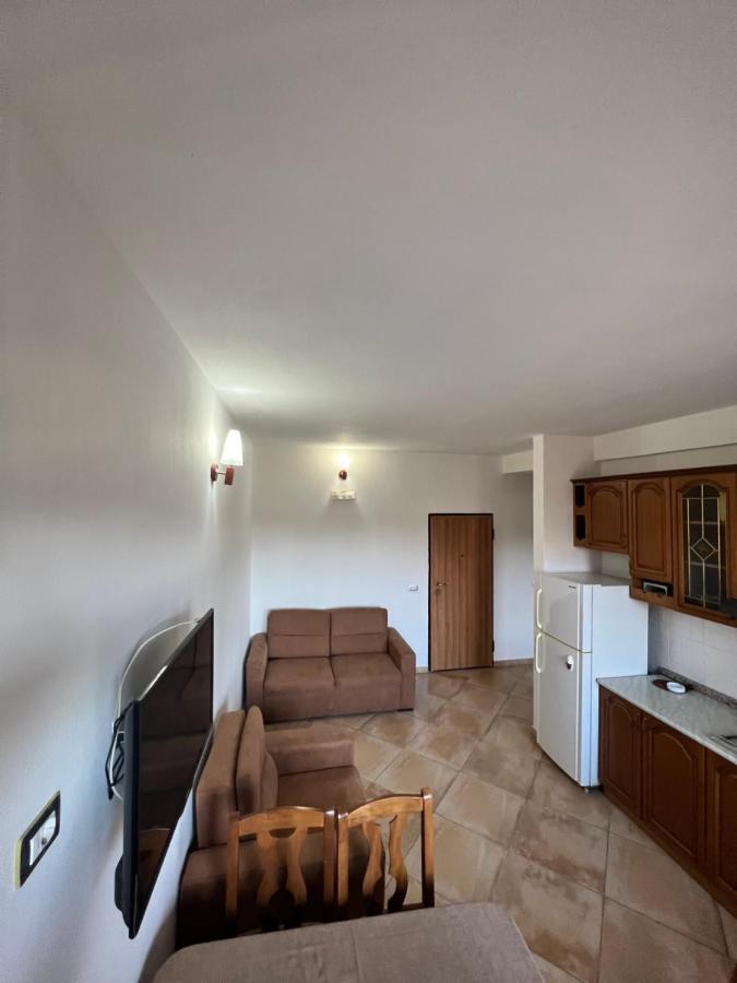 Kamberi Hotel & Apartments 2 Velipojë 외부 사진