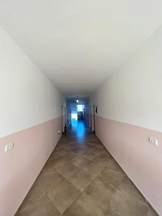 Kamberi Hotel & Apartments 2 Velipojë 외부 사진