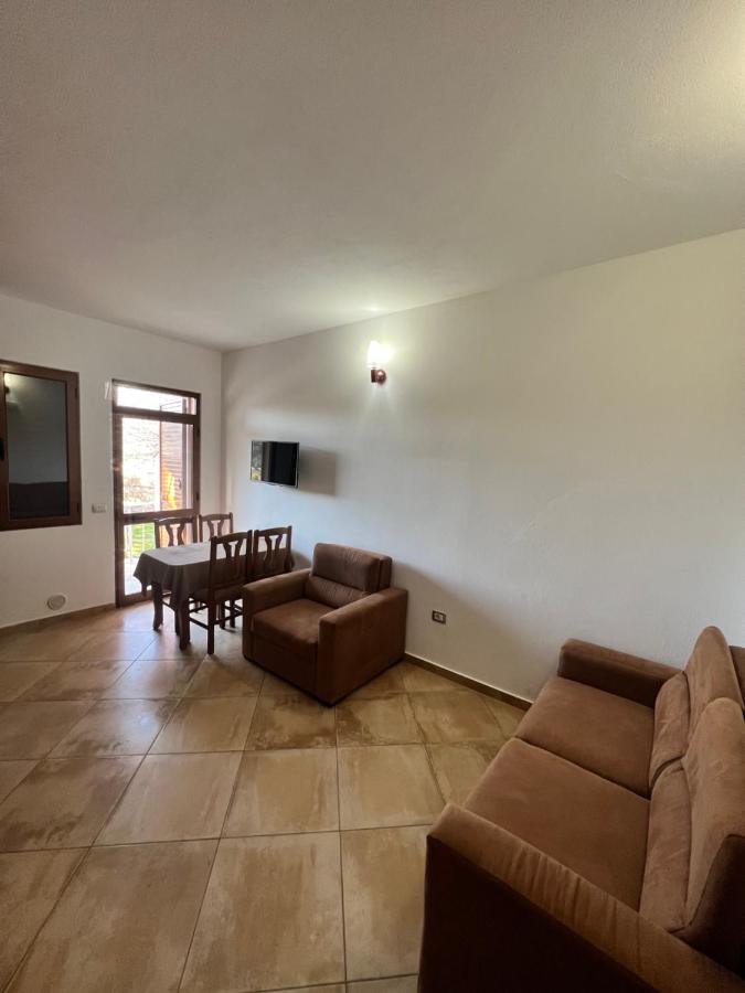 Kamberi Hotel & Apartments 2 Velipojë 외부 사진
