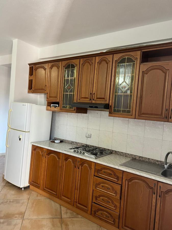 Kamberi Hotel & Apartments 2 Velipojë 외부 사진