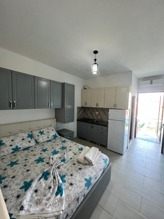 Kamberi Hotel & Apartments 2 Velipojë 외부 사진