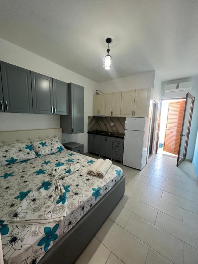 Kamberi Hotel & Apartments 2 Velipojë 외부 사진