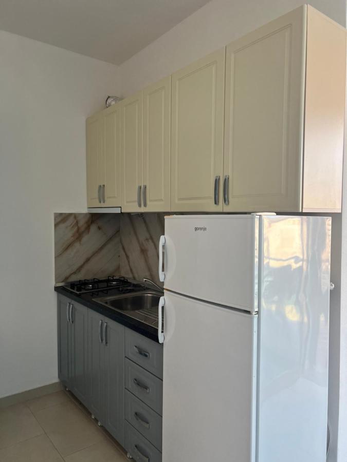 Kamberi Hotel & Apartments 2 Velipojë 외부 사진