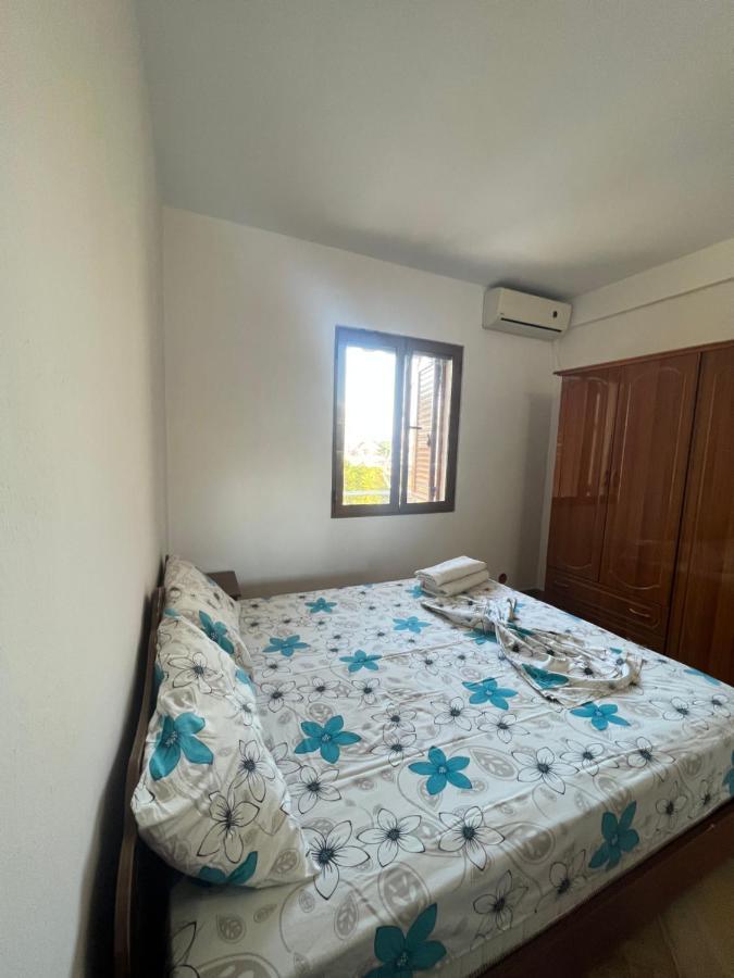 Kamberi Hotel & Apartments 2 Velipojë 외부 사진