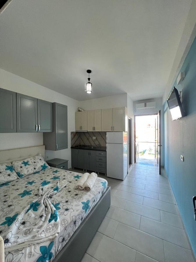 Kamberi Hotel & Apartments 2 Velipojë 외부 사진