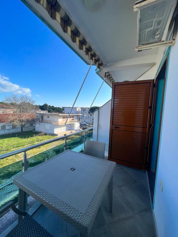 Kamberi Hotel & Apartments 2 Velipojë 외부 사진
